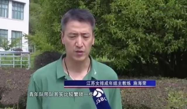 被继夫调教成禁脔h高h视频